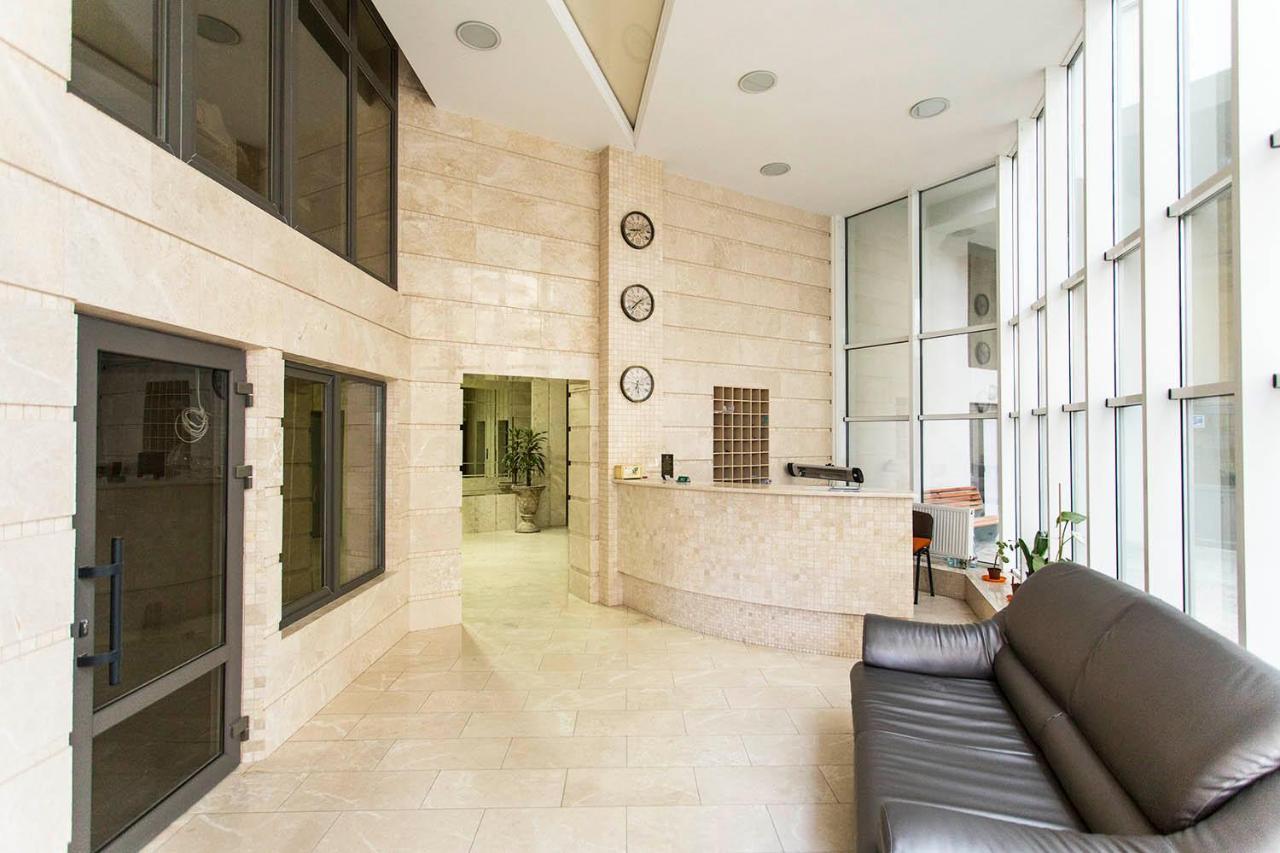 Gagarin Plaza Apartment 70 Square Metres On 12Th Floor Odessa Exterior foto